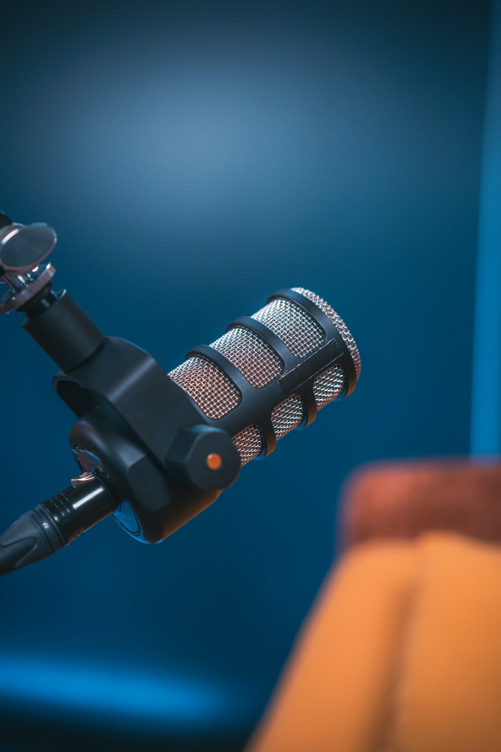 Cover image for AI voice receptionists for UK businesses: how they actually work